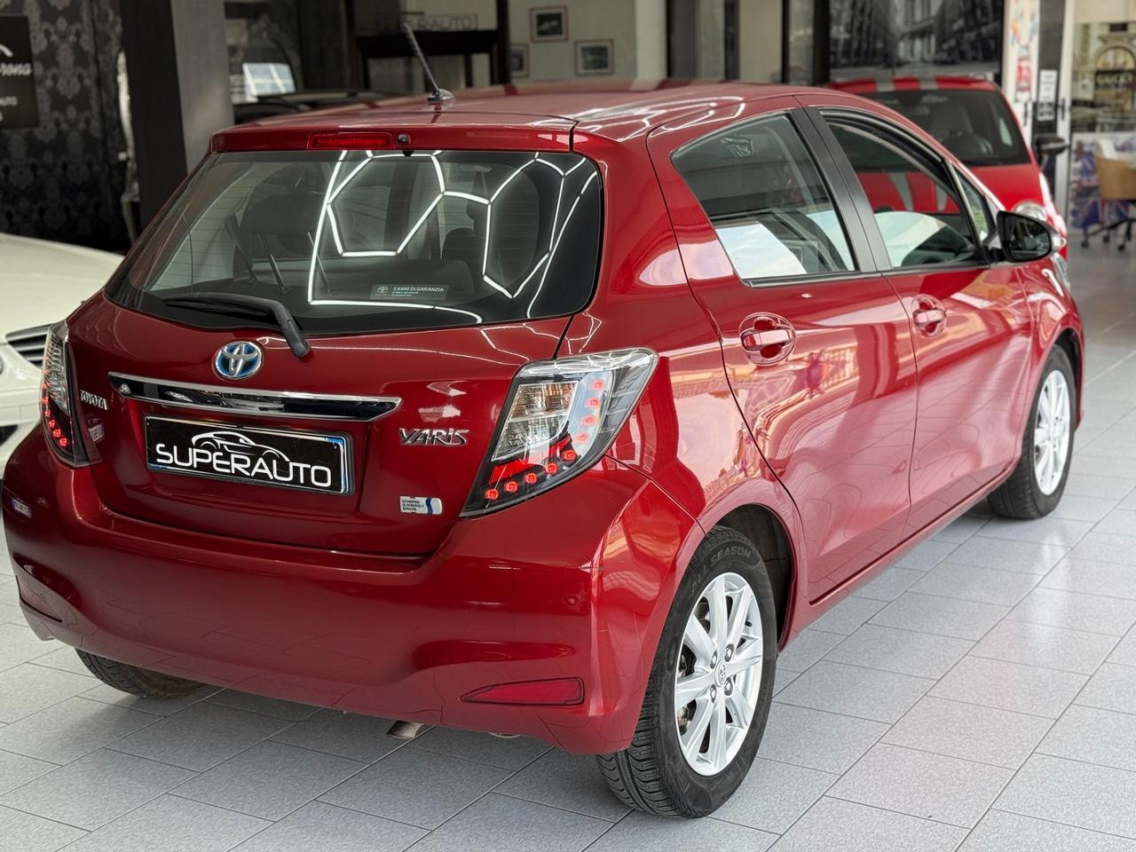 Toyota Yaris 1.5 Hybrid 5 porte Lounge