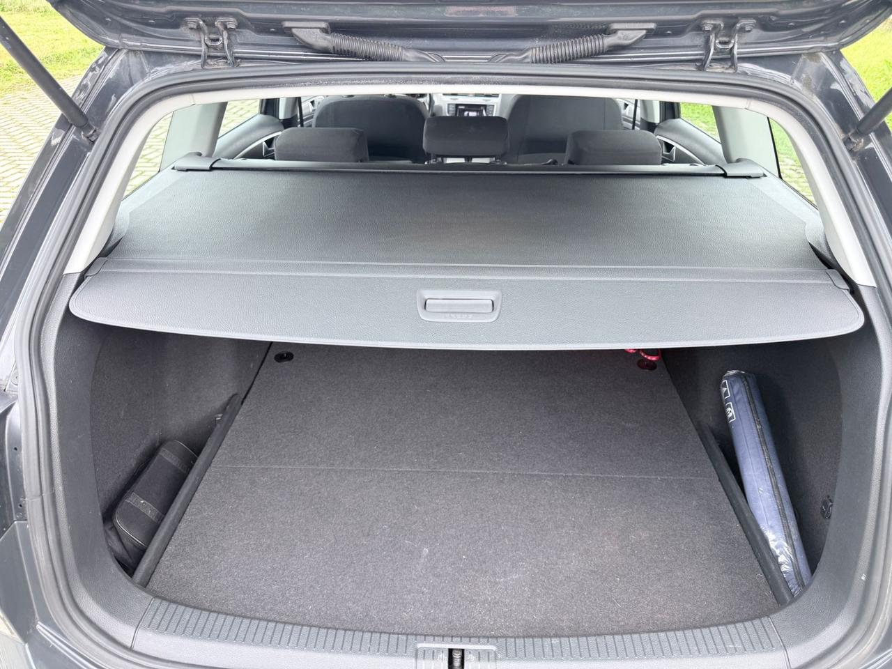 Volkswagen Golf Variant Business 1.4 TGI DSG Highline BlueMotion