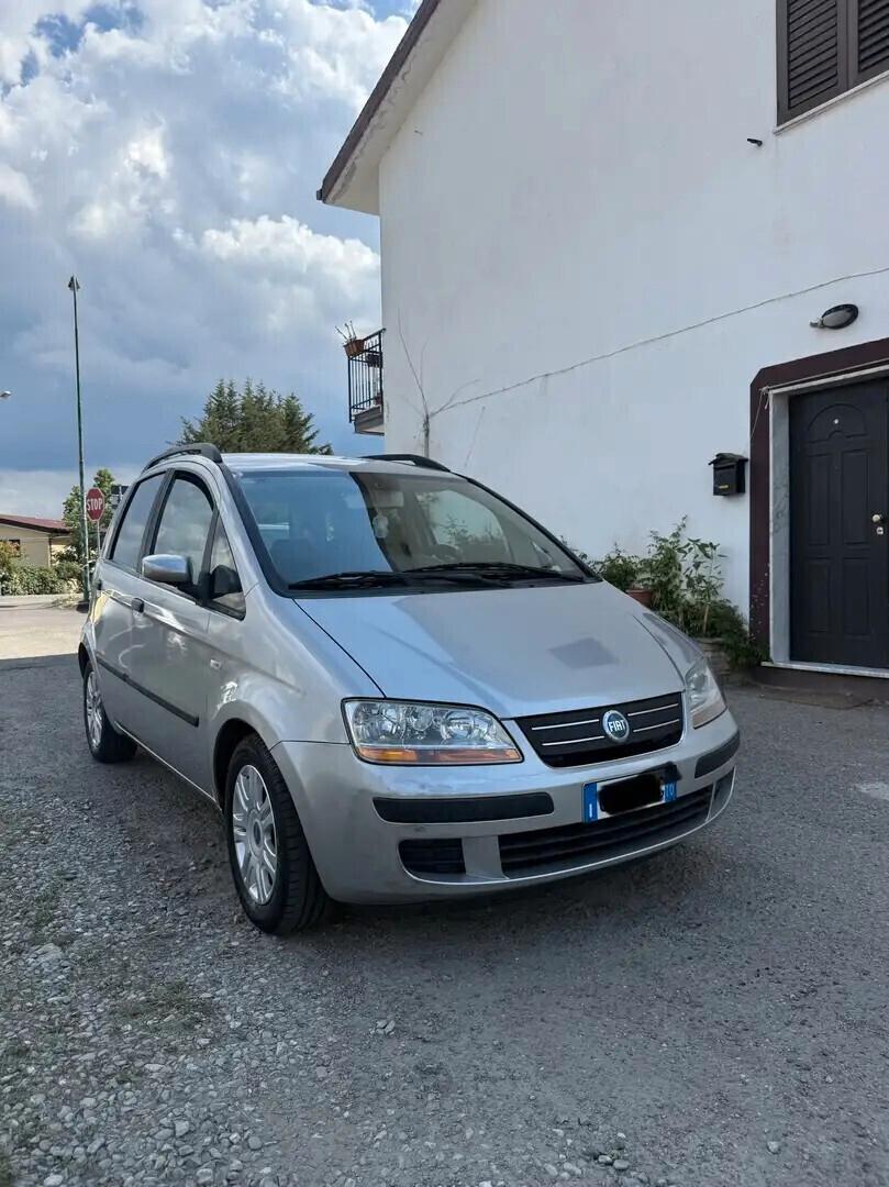 Fiat Idea 1.3 Multijet Emotion