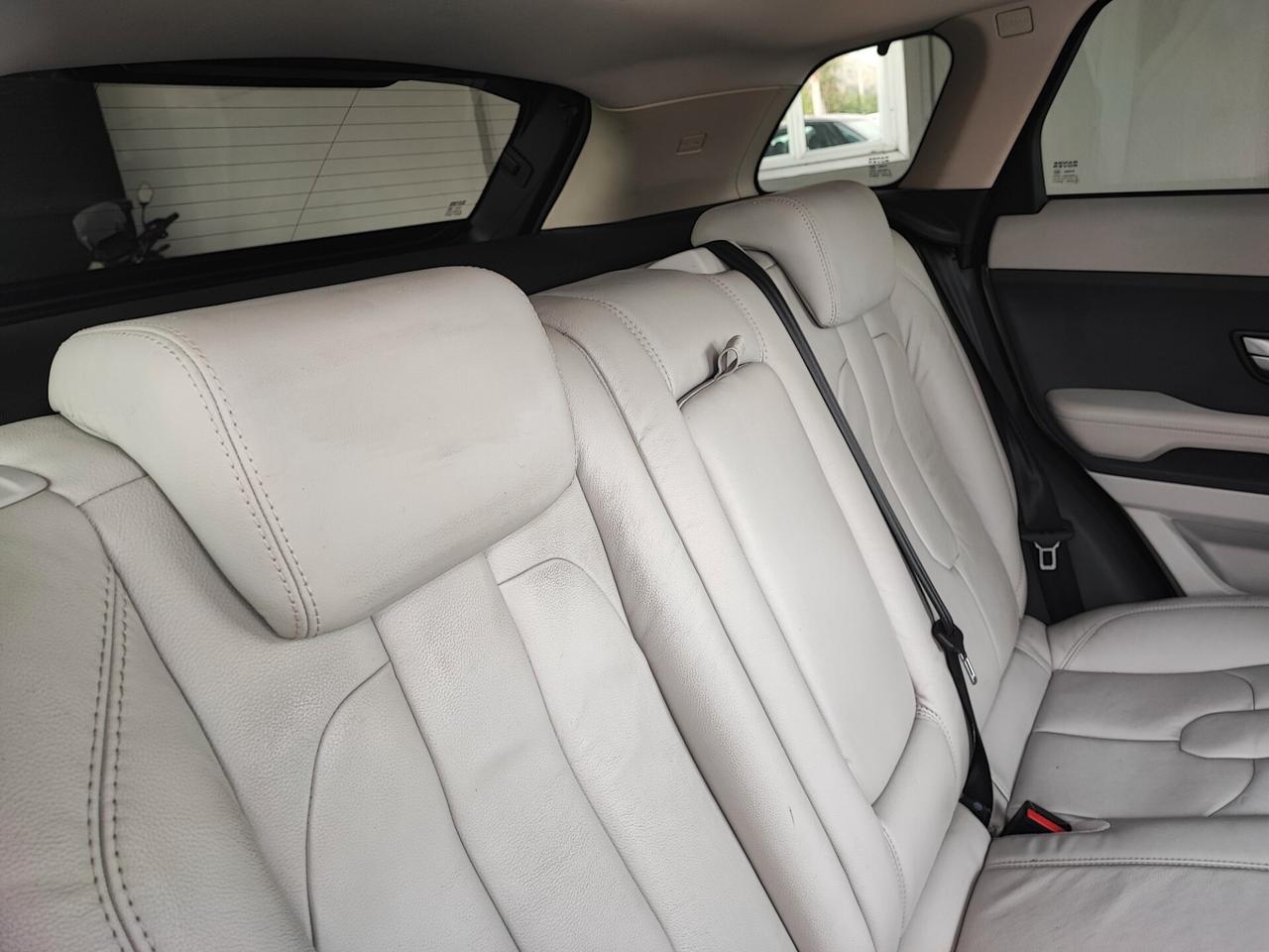 Land Rover Range Evoque 2.2 TD4 5p. Prestige