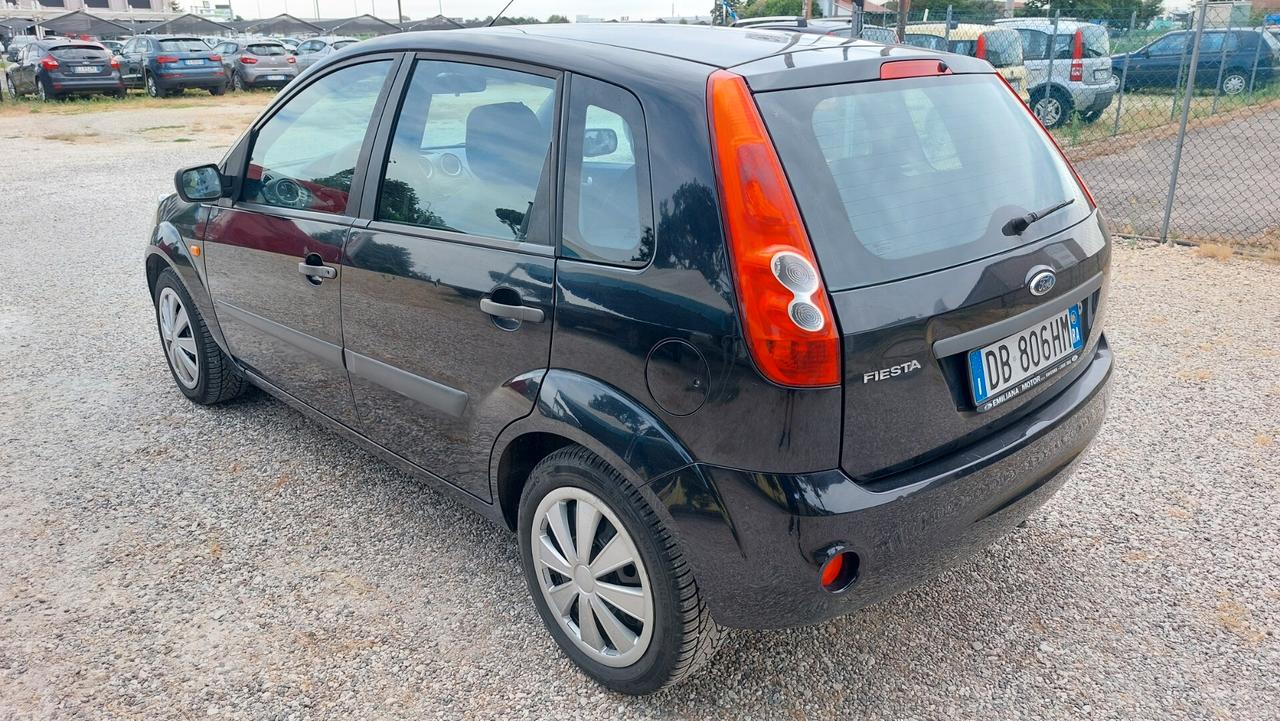 Ford Fiesta 1.2 16V 3p. Ghia
