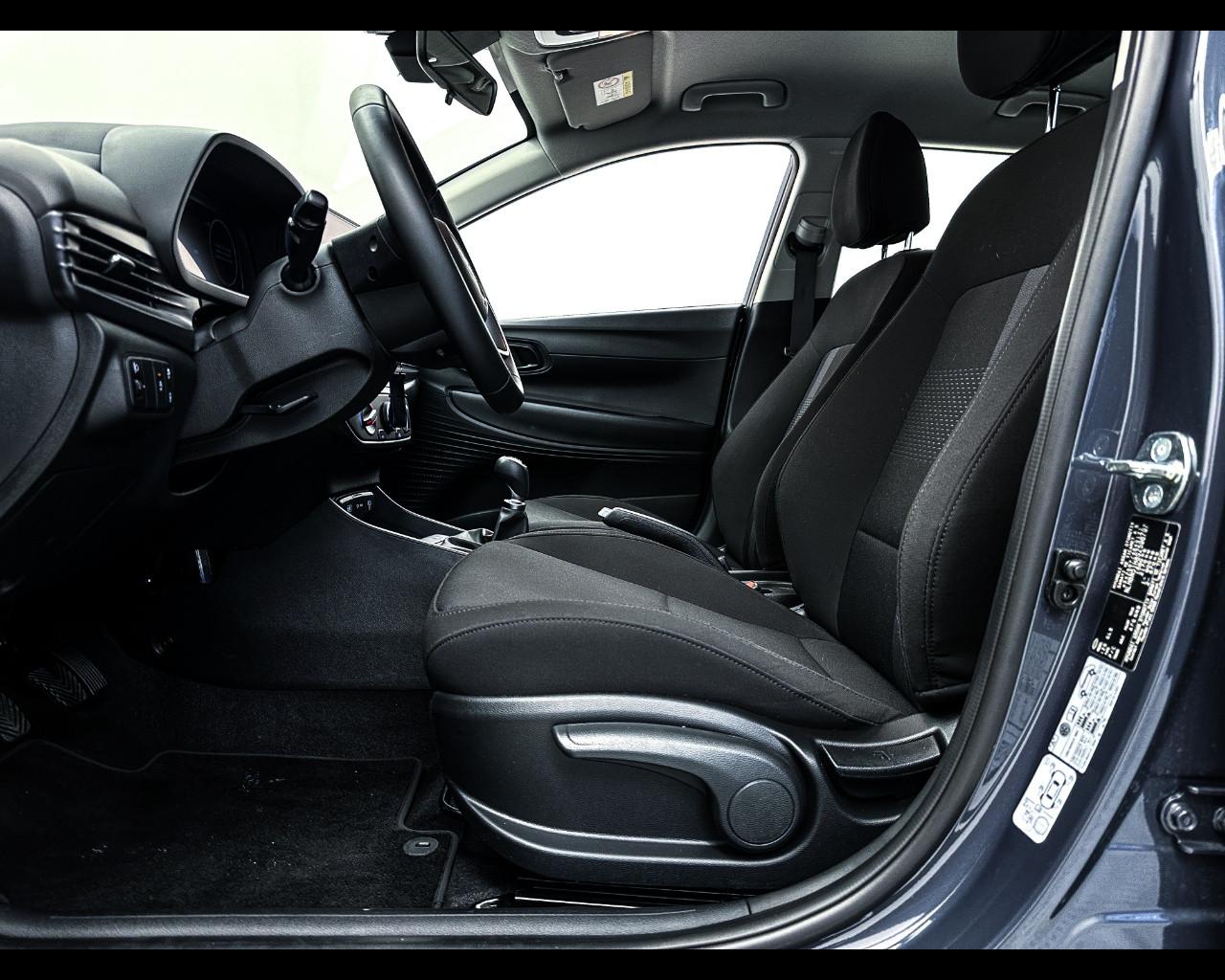HYUNDAI I20 PE MY25 1.2 MT CONNECTLINE