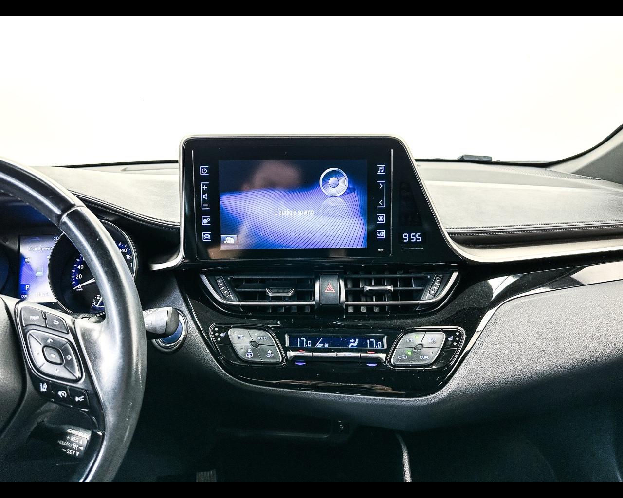 TOYOTA C-HR (2016-2023) - C-HR 1.8 Hybrid E-CVT Trend