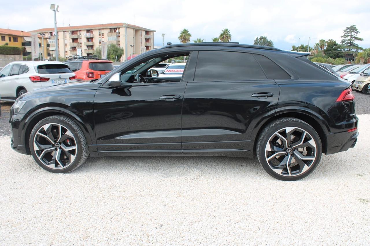 Audi Q8 RS TFSI V8 PACCHETTO CARBONIO