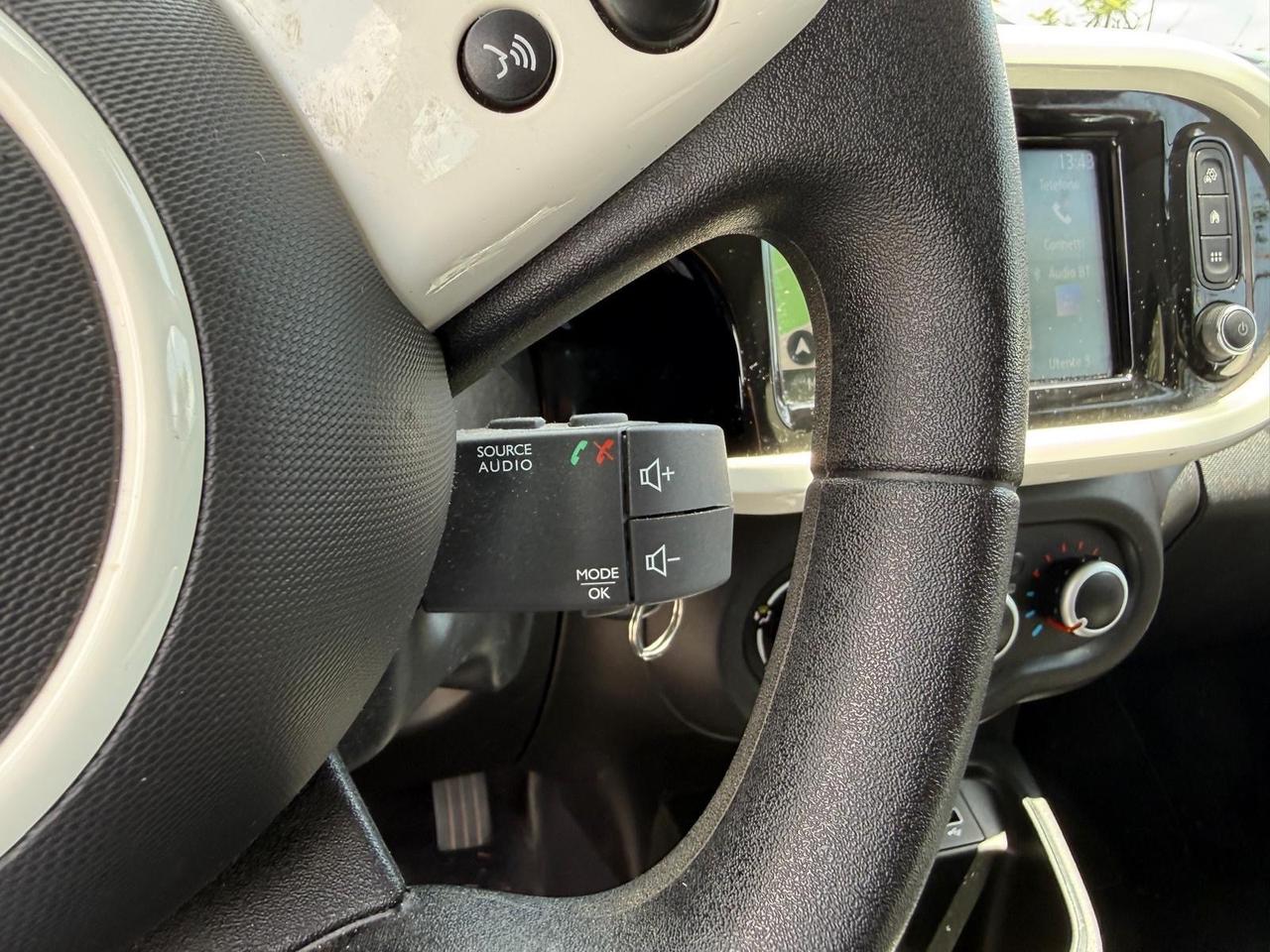 Renault Twingo SCe Intens Limited Navi/