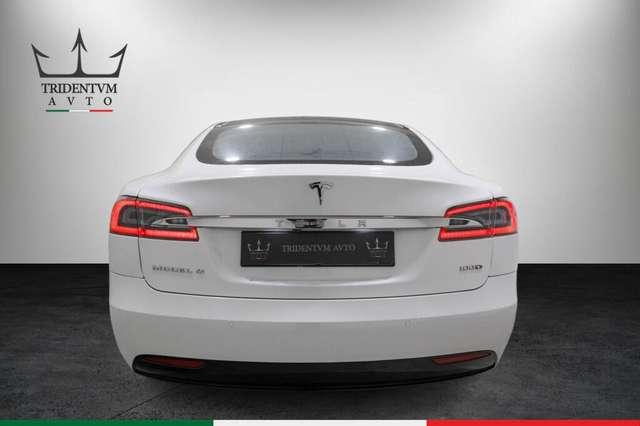 Tesla Model S 100 D