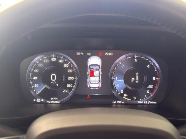 VOLVO XC40 D3 AWD Geartronic Inscription