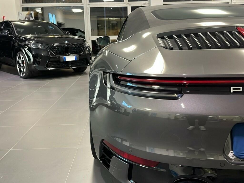 Porsche 911 Cabrio 3.0 Carrera PDK