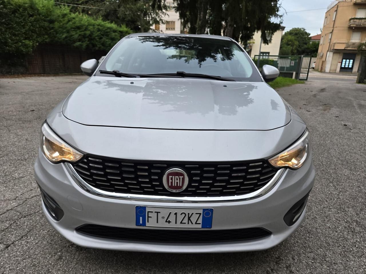 Fiat Tipo 1.6 Mjt 4 porte Berlina 50000KM