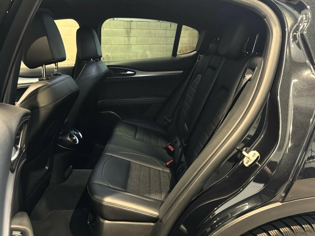 Alfa Romeo Stelvio 2.2 Turbo Sprint RWD AT8