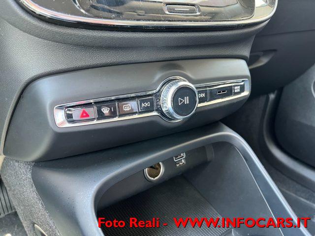 VOLVO XC40 T4 Recharge PHEV Inscription Expression PROMO !