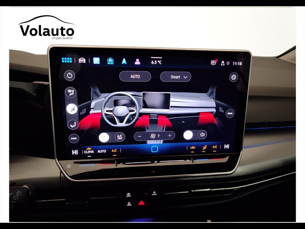 VOLKSWAGEN Golf VIII 2024 - Golf 2.0 tdi Style 150cv dsg