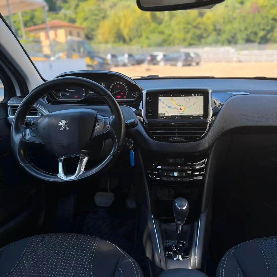 Peugeot 208 PureTech Turbo 110 EAT6 S&S 5 porte Allure