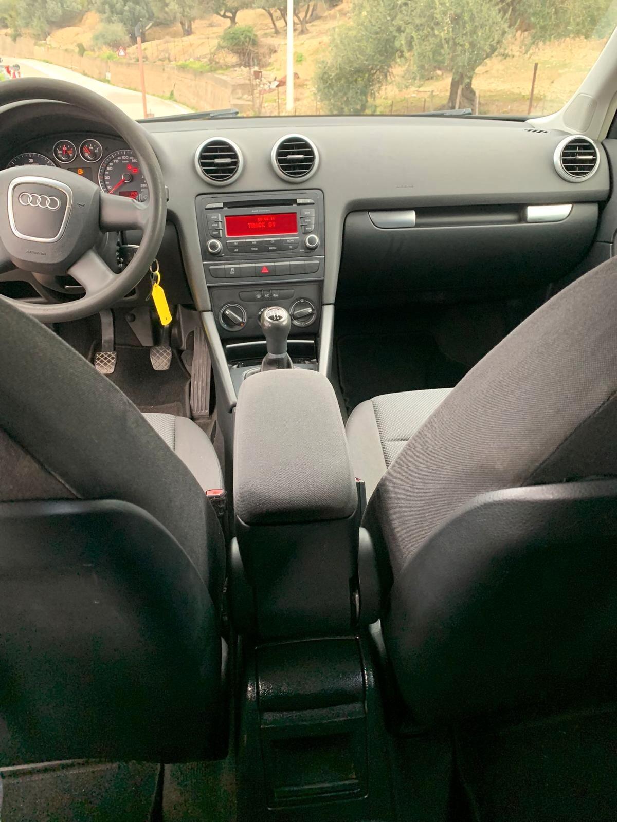 Audi A3 1.6 TDI 90 CV CR F.AP. Attraction