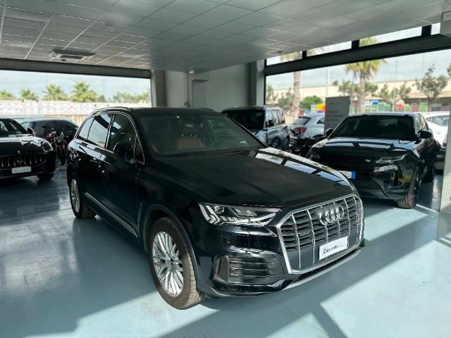 AUDI Q7 45 TDI quattro tiptronic Business