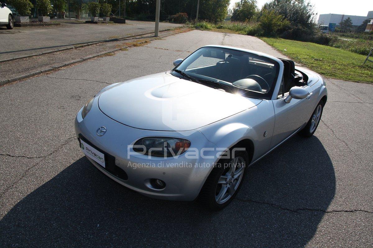 MAZDA MX-5 Roadster Coupé 1.8L Fire
