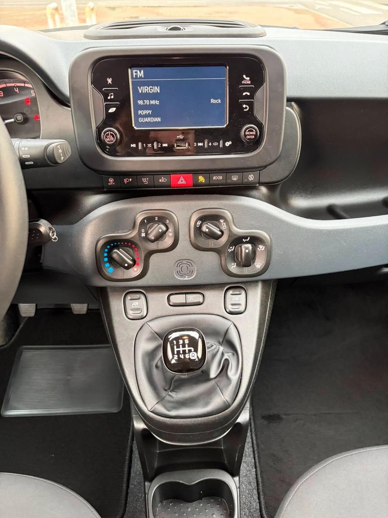 FIAT PANDA HYBRID CITY LIFE 5 POSTI