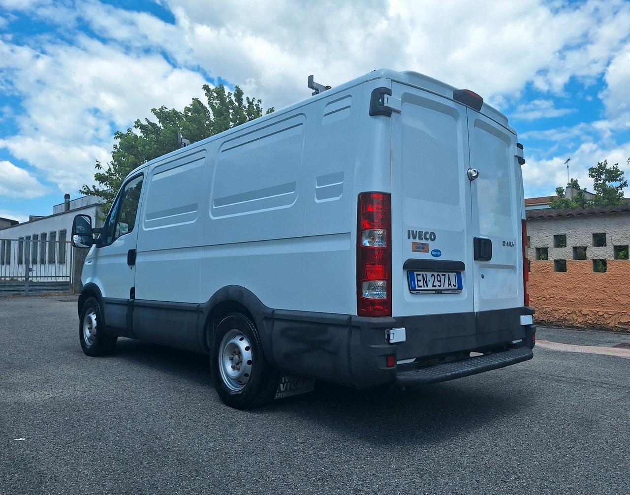 Iveco Daily 35S17LV 3.0 HPT PC-SL-TN Furgone