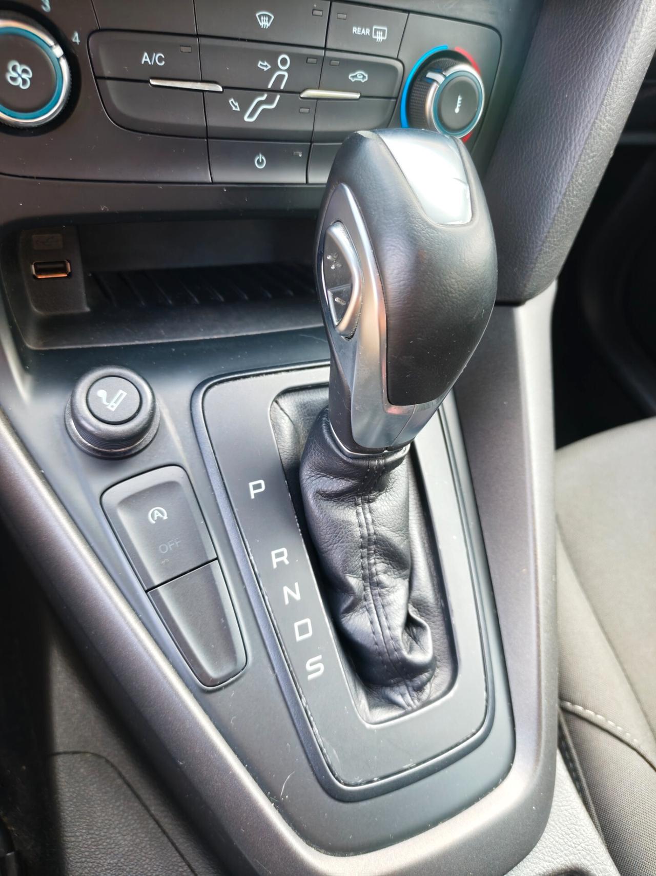 Ford Focus 1.5 TDCi 120 CV Start&Stop Powershift SW Titanium