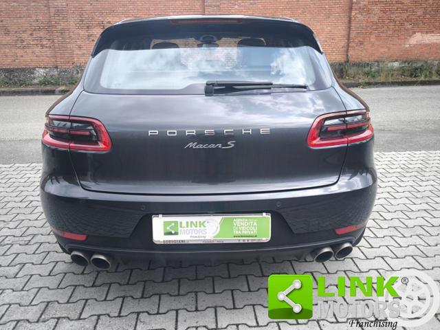 PORSCHE Macan S