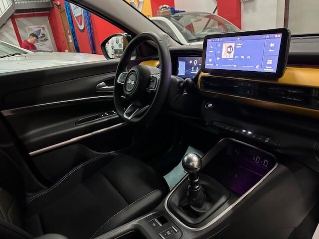 Jeep Avenger 1.2 Turbo 100 CV Summit