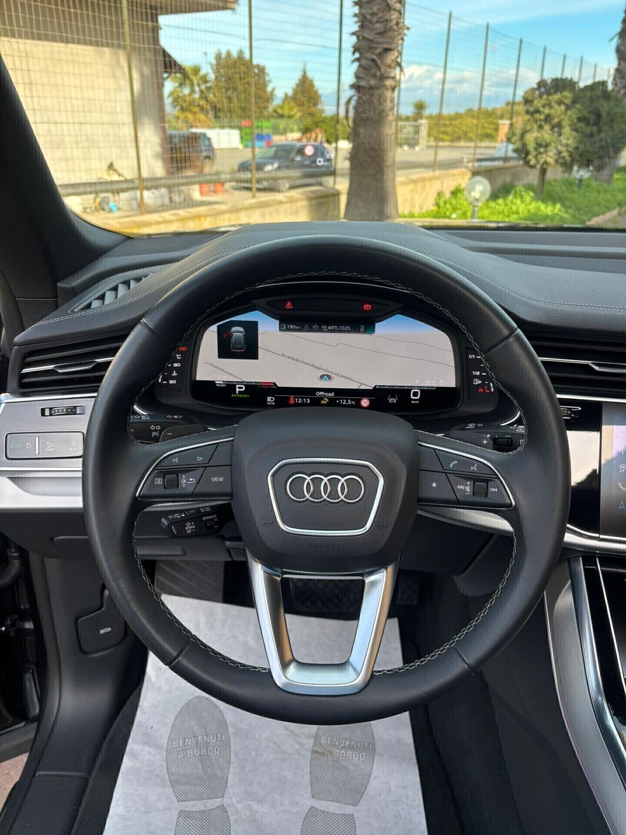 Audi Q8 SUV 50 TDI 286 CV quattro tiptronic S line edition*-/