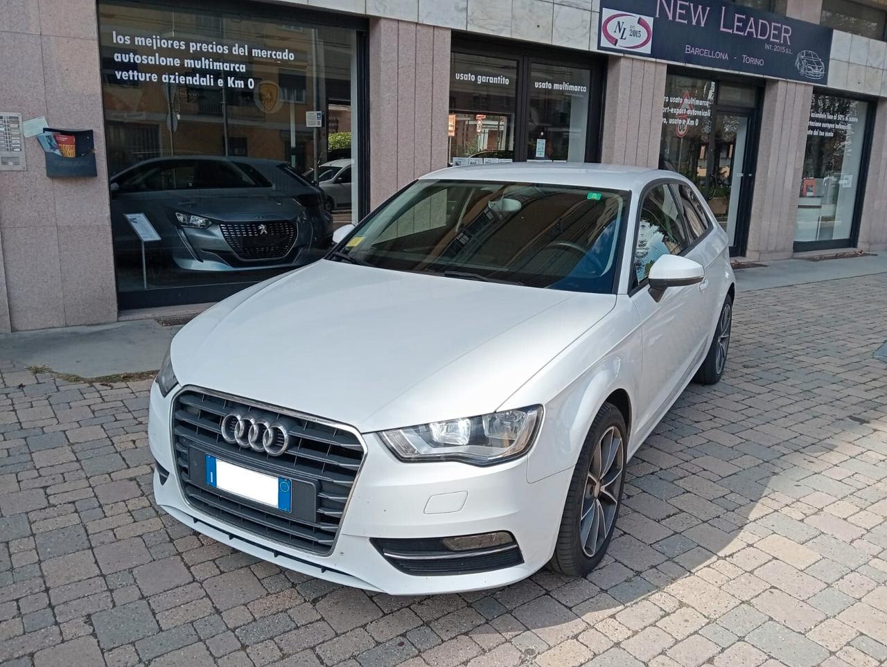 Audi A3 1.6 TDI Ambition 105 CV