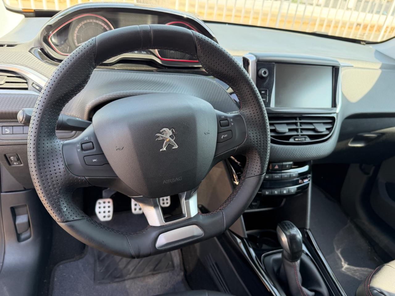 Peugeot 2008 BlueHDi 100 GT Line