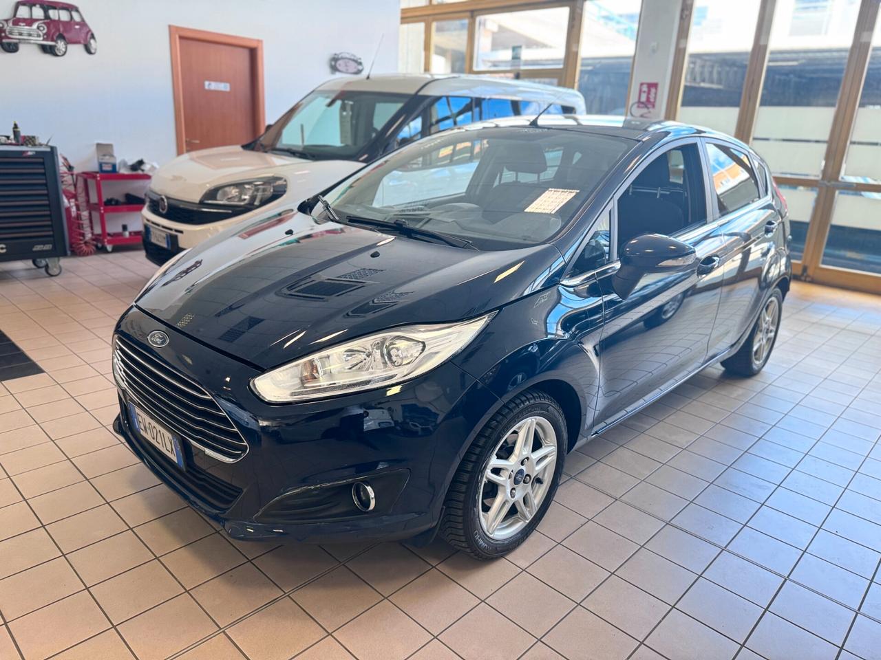 Ford Fiesta 1.5 TDCi 75CV 5 porte Titanium