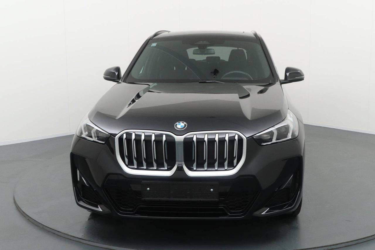 BMW X1 20D 163CV AUT. 48V S-DRIVE MSPORT ( TETTO APRIBILE - FARI LED ADATTIVI - CURVED DISPLAY - AMBIENT LIGHT - HEAD-UP DISPLAY - NAVI - MIRROR - PARK ASSISTANT - TELECAMERA 360 )