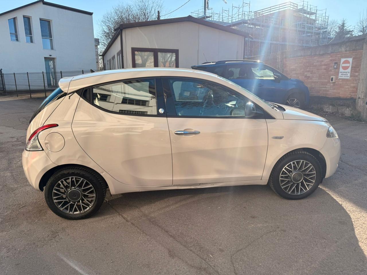 Lancia Ypsilon 1.2 69 CV 5 porte GPL Ecochic Gold