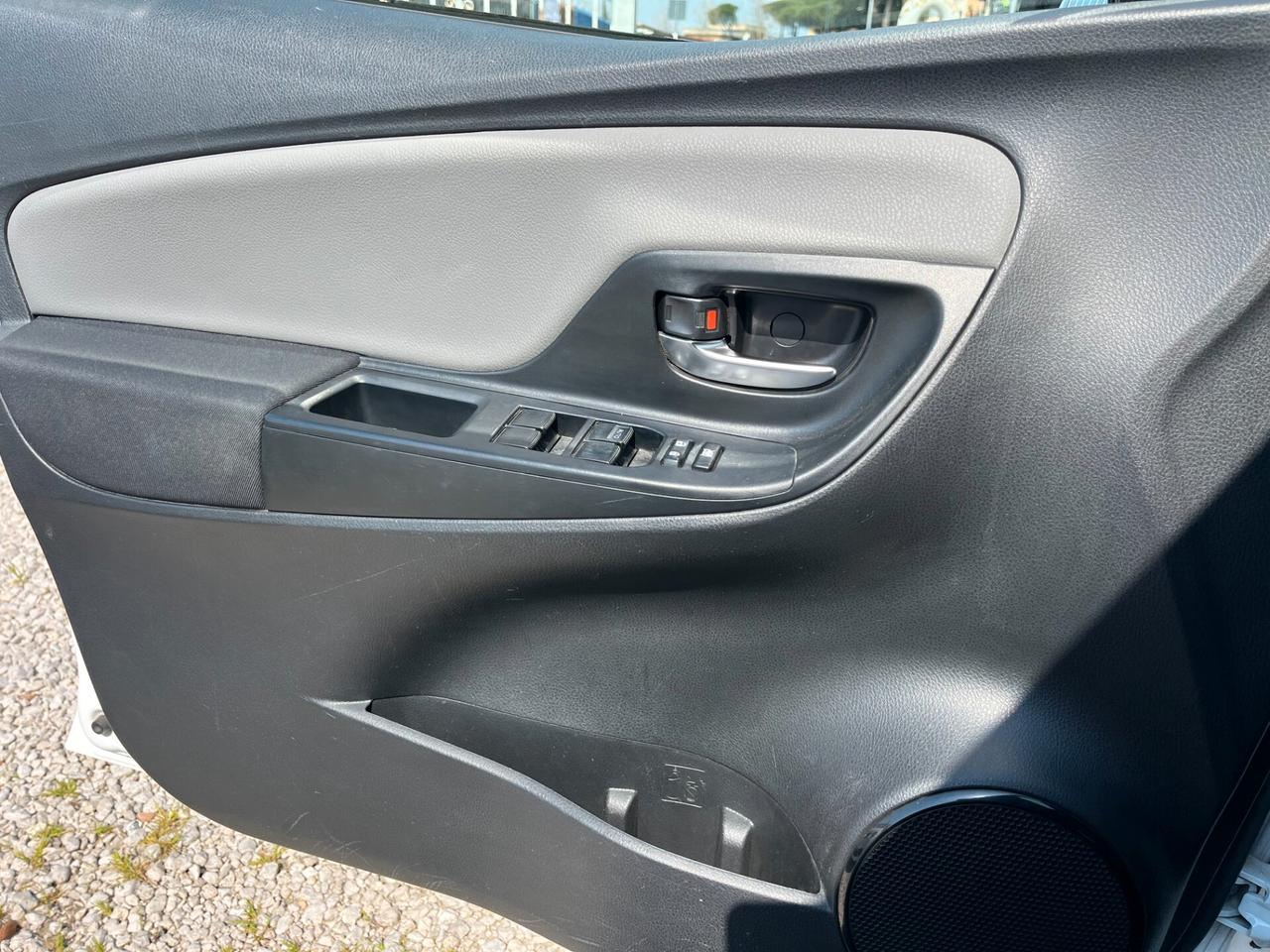 Toyota Yaris 1.4 D-4D 5 porte Lounge KM CERTIFICATI