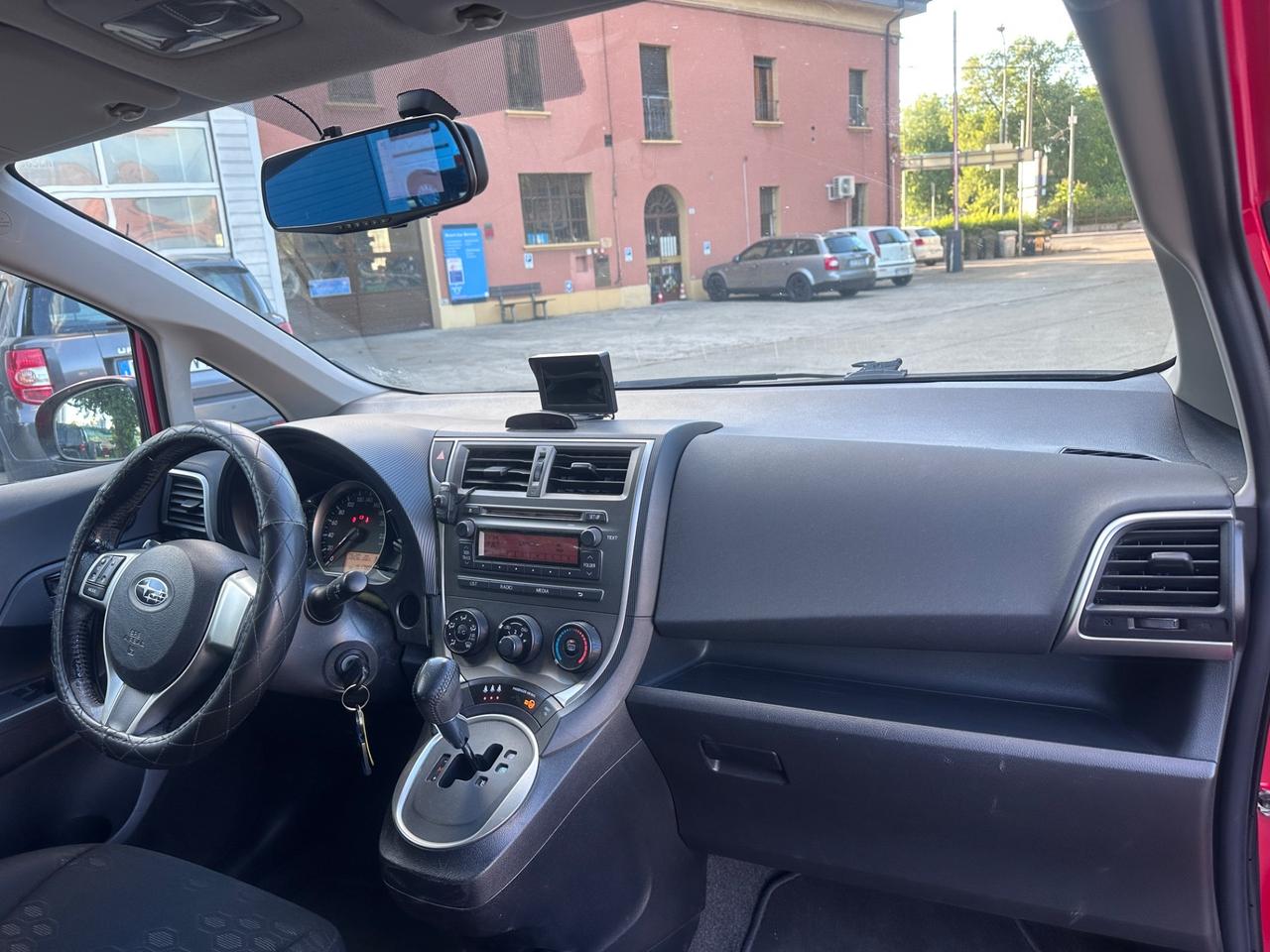 Subaru Trezia 1.4D-S 6MT Exclusive automatico