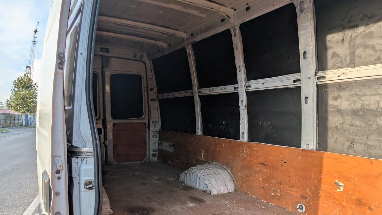 Iveco Daily 2.8 patente B