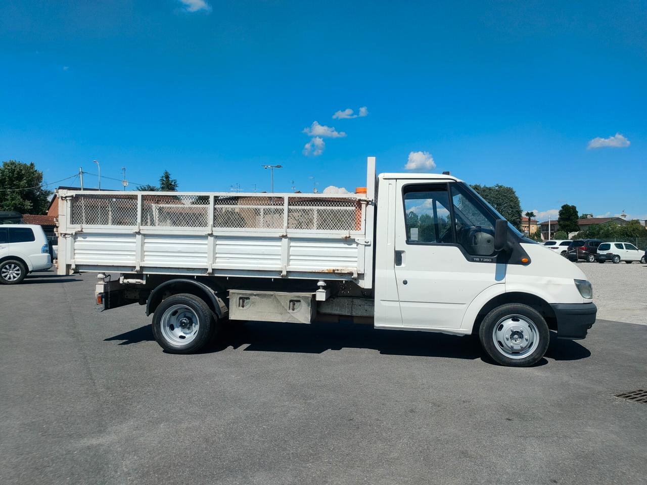 Ford Transit 350M 2.4 TDCi Cabinato RIBALTABILE TRILATERALE MOTORE NUOVO