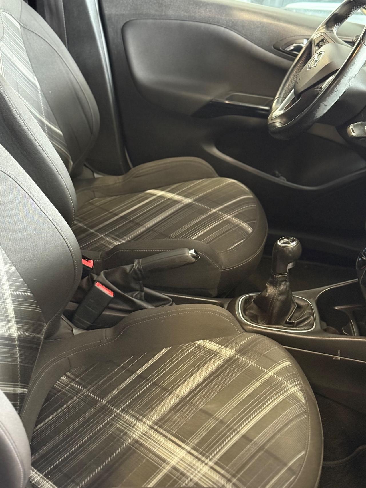 Opel Corsa 1.4 90CV GPL Tech 5 porte b-Color