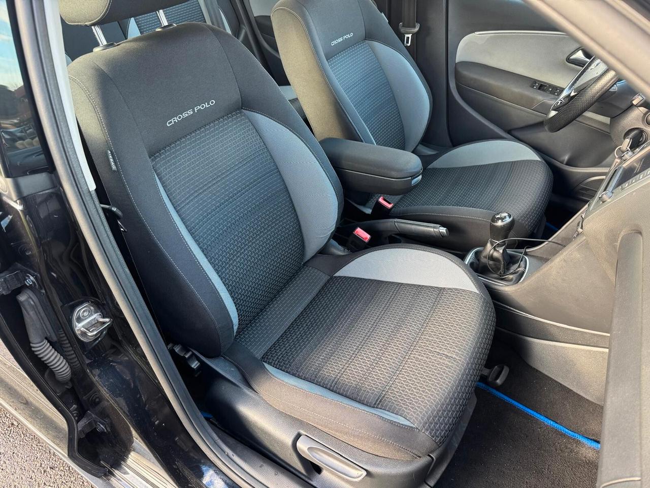 VW Polo Cross 1.4 TDI NEOPATENTATO GARANZIA 12MESI