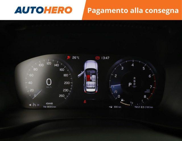 VOLVO XC40 T3 Geartronic Momentum Core