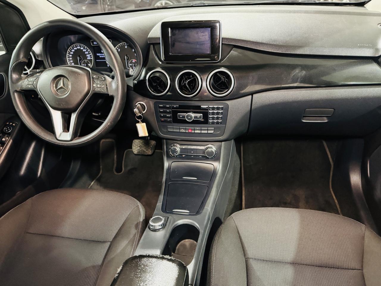 Mercedes-benz B 180 CDI*109CV*NEOPATENTATI*AUTOMATICA*