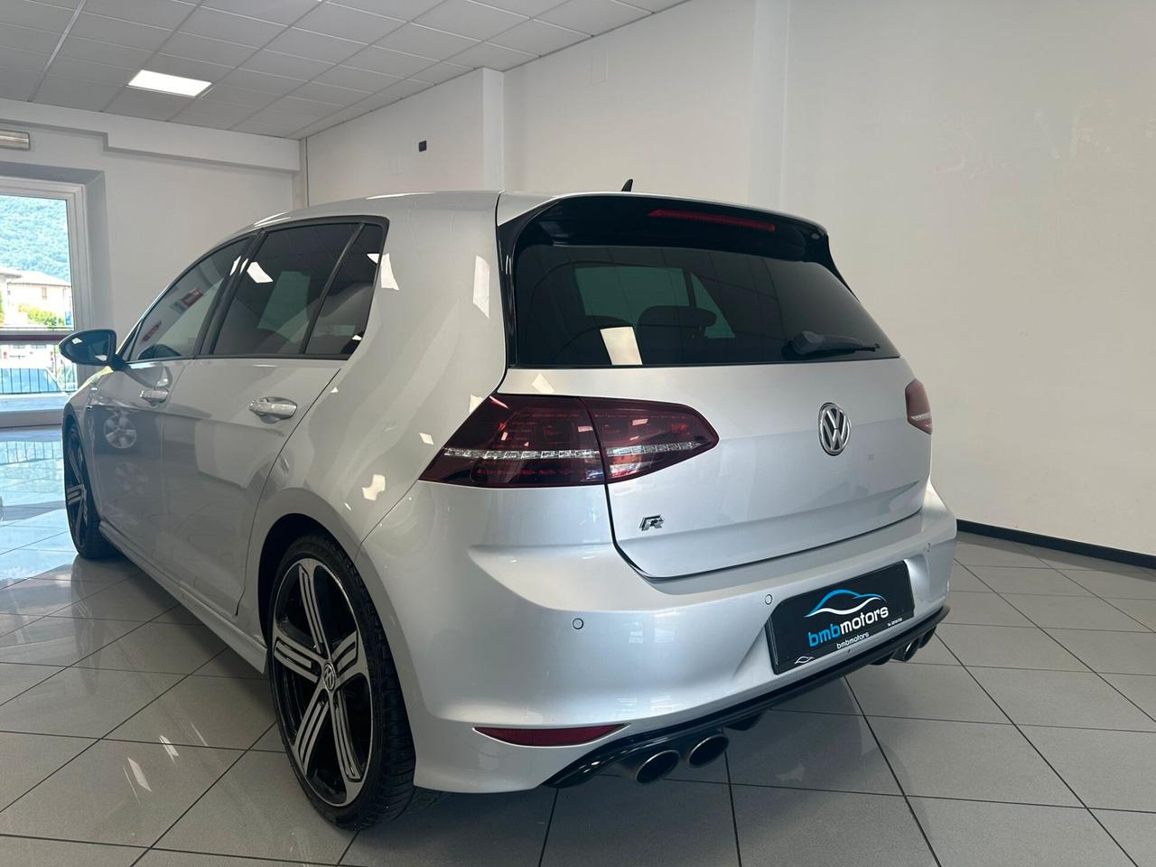 Volkswagen Golf R 2.0 TSI DSG 4MOTION 5p. BMT