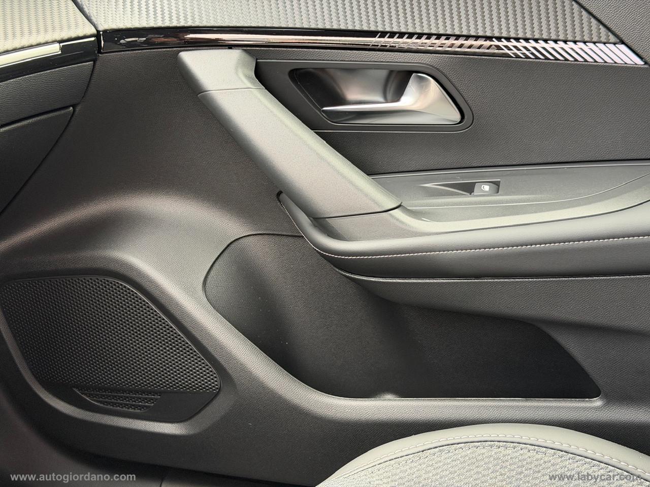 PEUGEOT 2008 Hybrid 136 e-DCS6 Allure