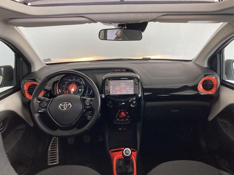 Toyota Aygo 1.0 VVT-i x-wave orange