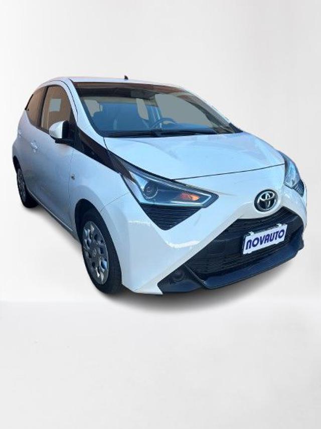 TOYOTA Aygo Connect 1.0 VVT-i 72CV 5 porte x-business