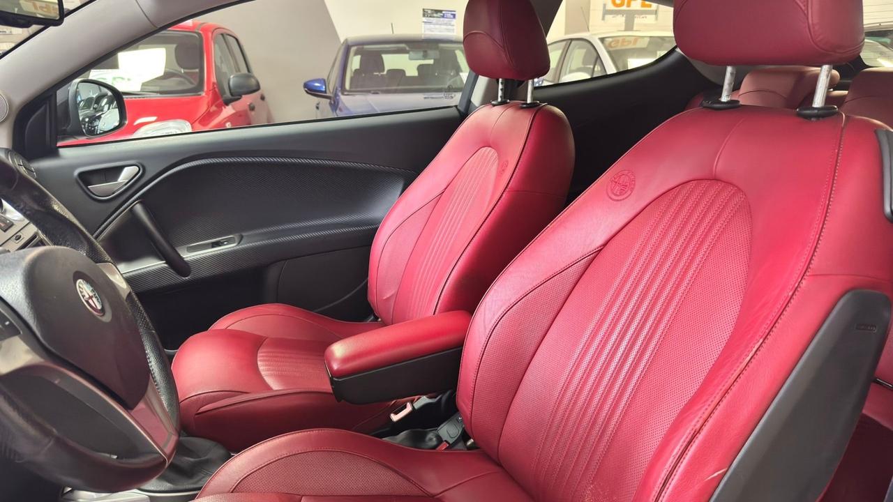 Alfa Romeo MiTo 1.4 T 155 CV Distinctive Sport Pack