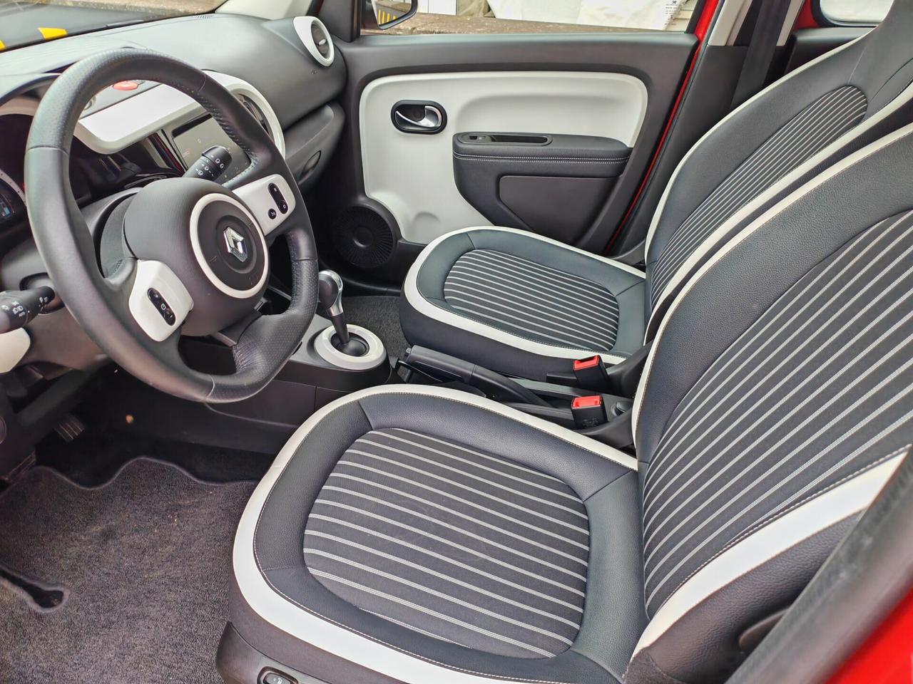 Renault Twingo 95 CV CAMBIO AUTOMATICO PELLE,NAVI