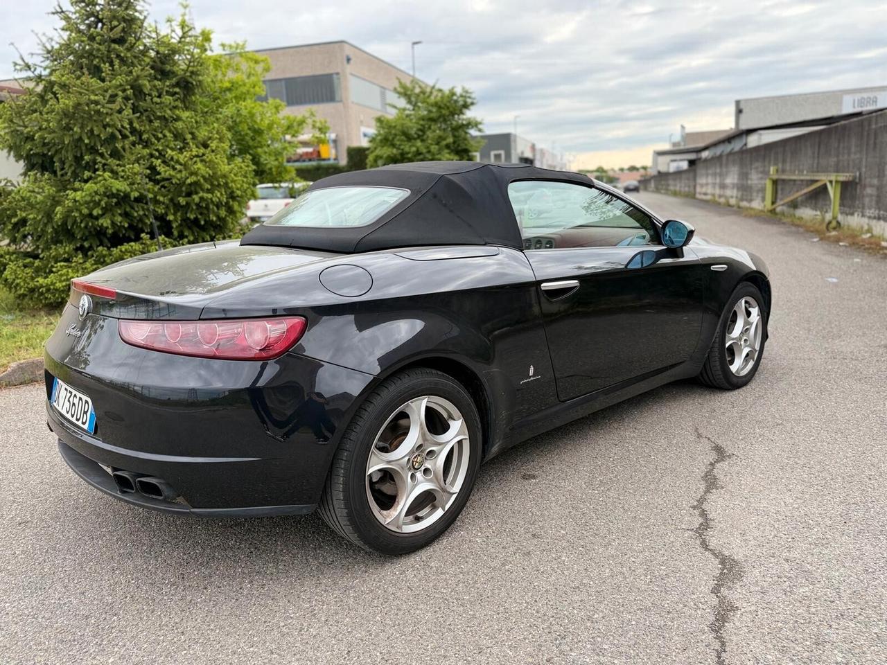 Alfa Romeo Spider 2.2 JTS