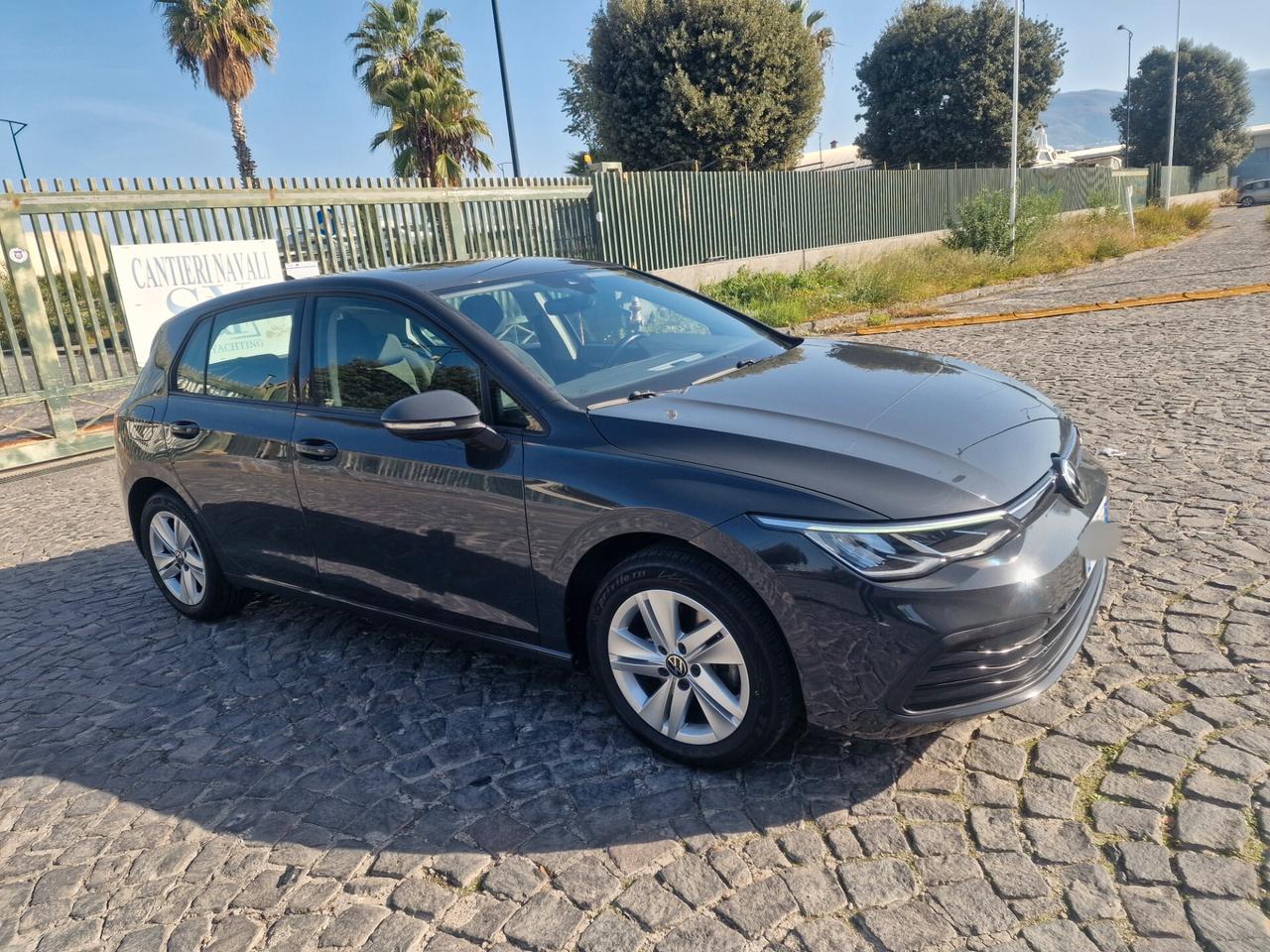 Volkswagen Golf 1.0 TSI EVO Life