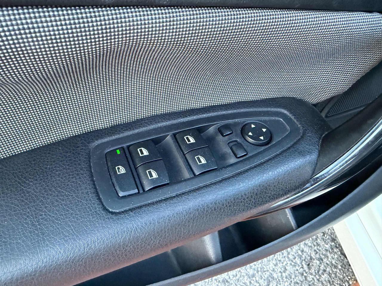 BMW 118 d 5p. Urban TAGLIANDATA + DISTRIBUZIONE E FRIZIONE