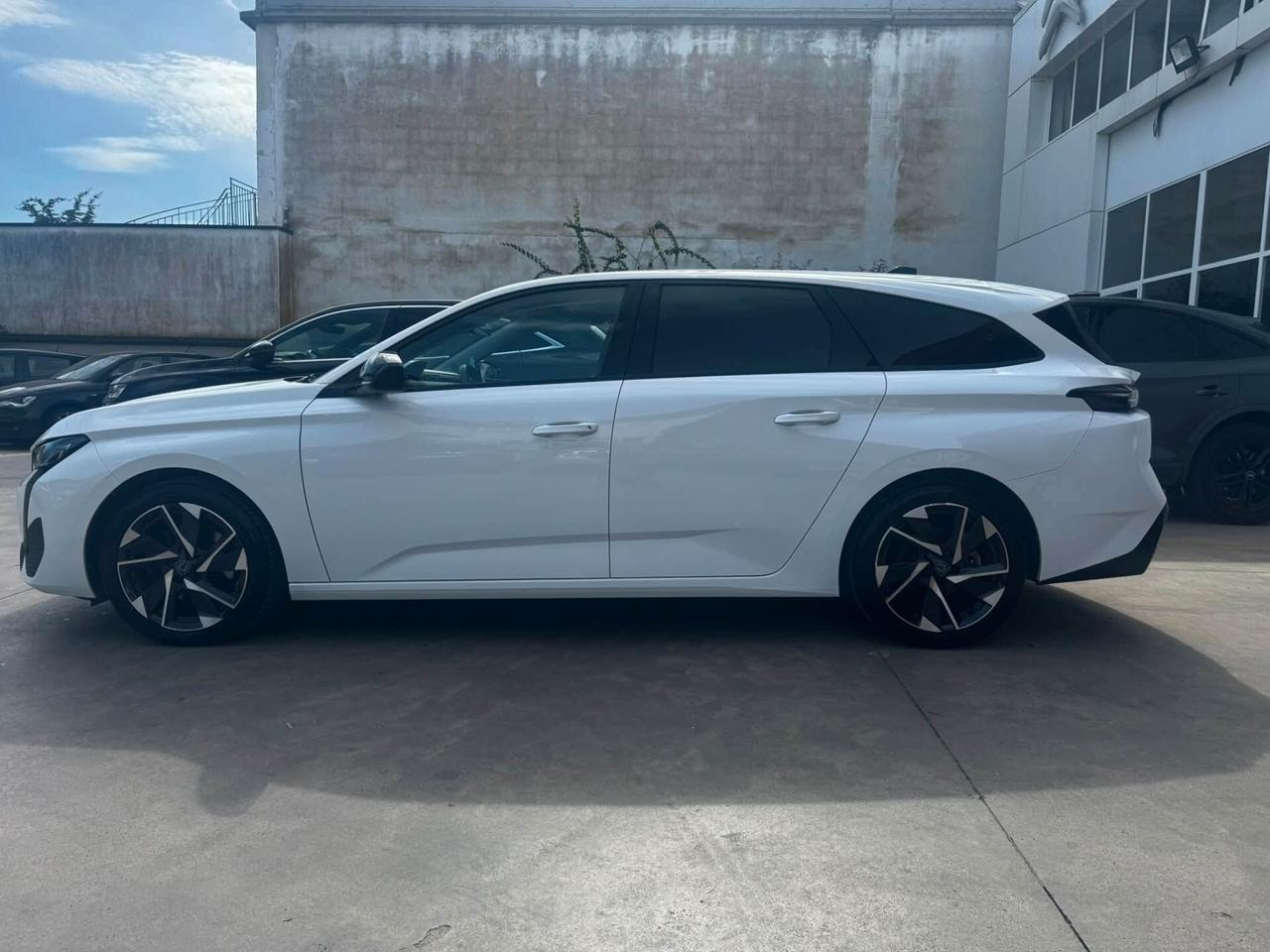 Peugeot 308 BlueHDi 130 S&S SW Allure Pack