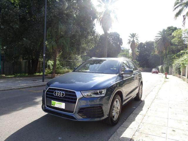 AUDI Q3 2.0 TDI 150 CV Business